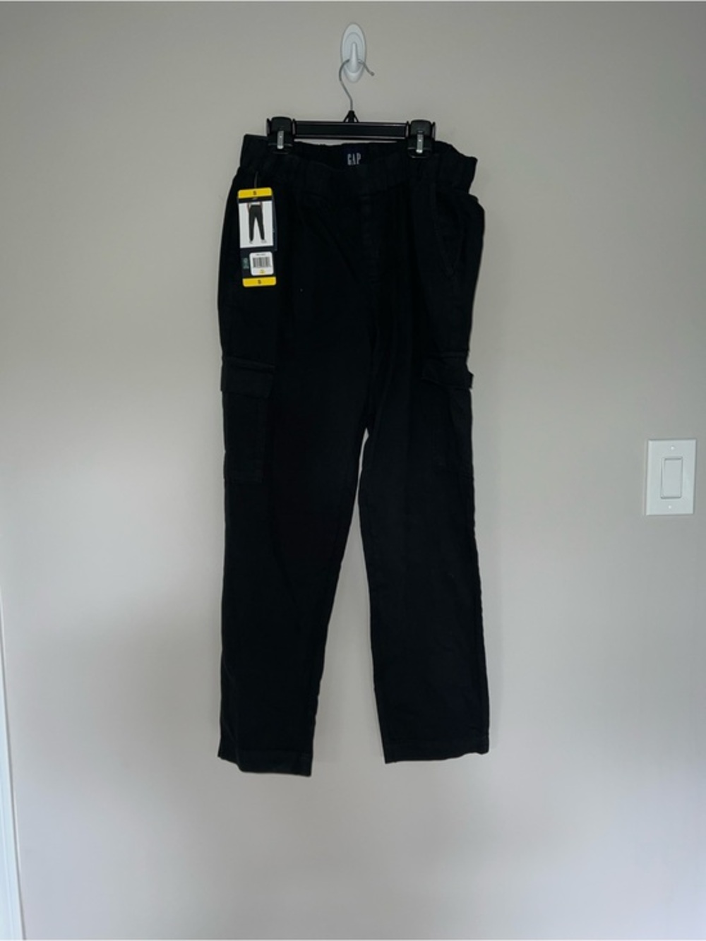 NWT black GAP Twill CArgo Pant womens small